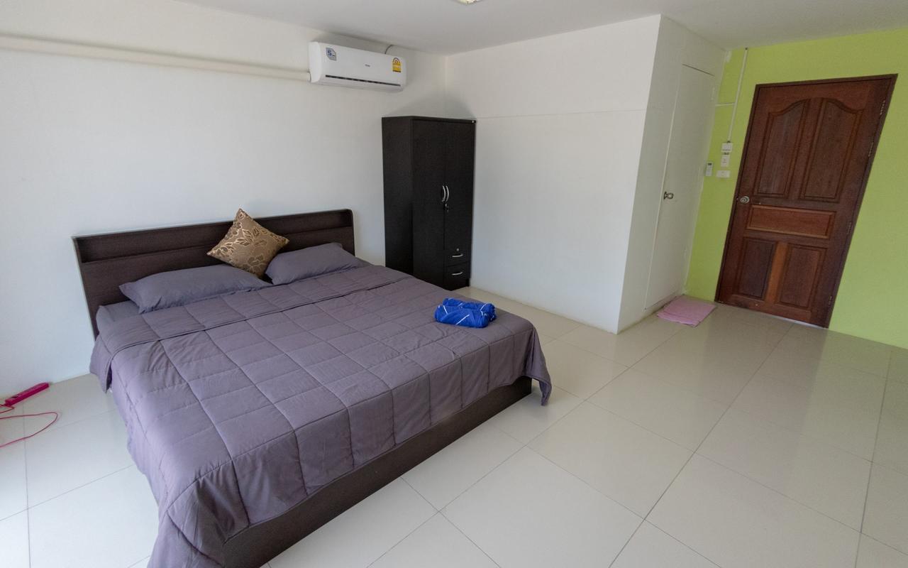 P & T Hostel Bangrak Plajı Dış mekan fotoğraf